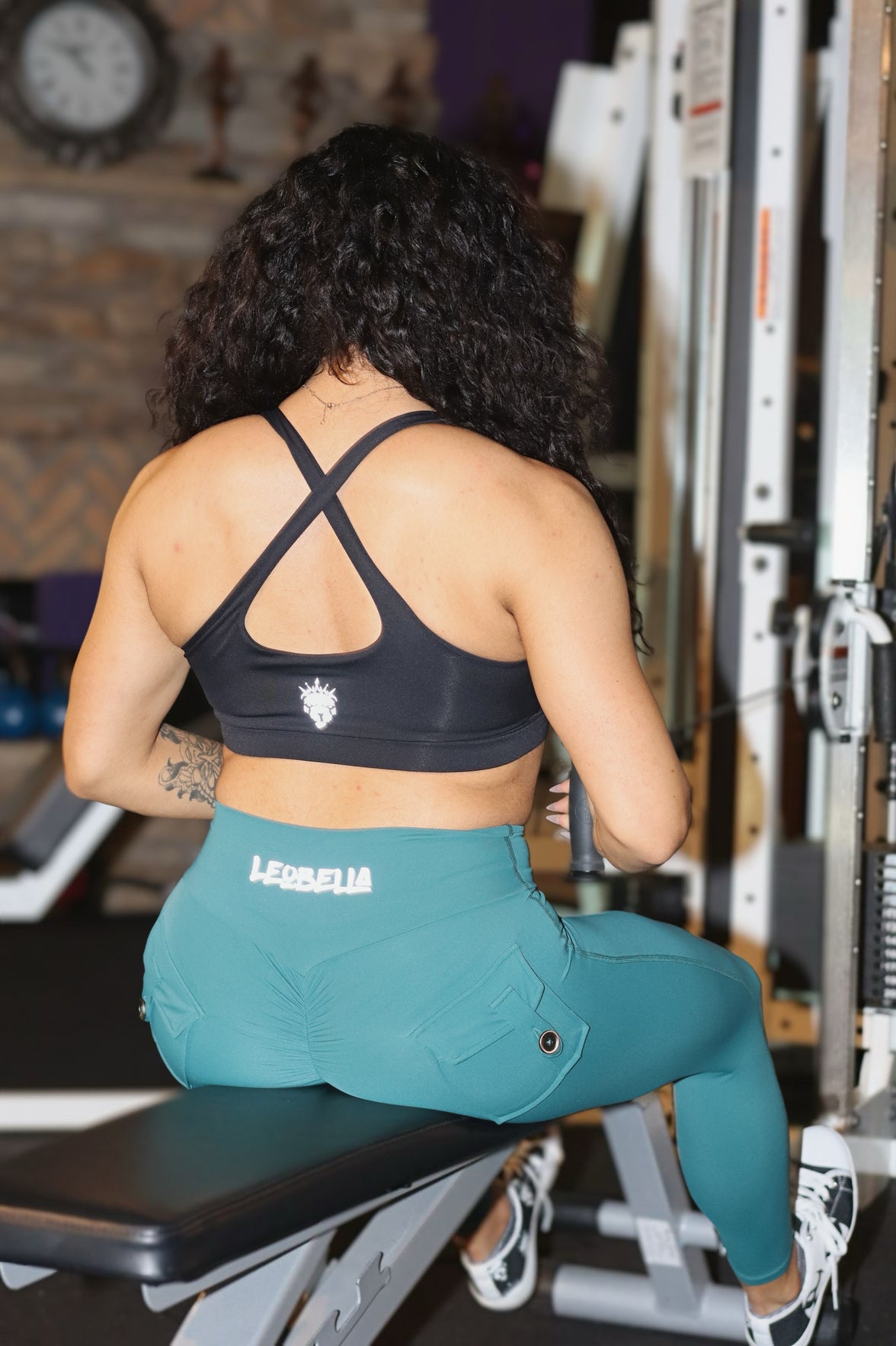 Pop the Perfect Curve Sports Bra